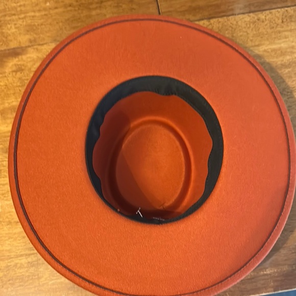 Rust telescope Hat - Picture 5 of 7
